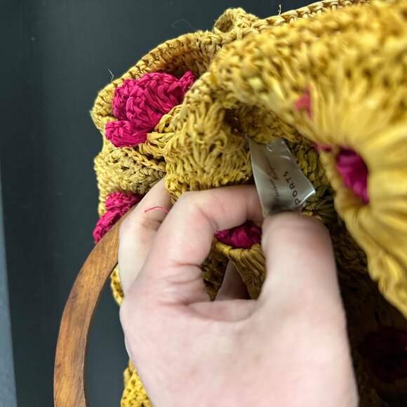 Mad Import Yellow Pink Floral Raffia Woven Crochet Style Bag Wood Handles Hippie - Picture 2 of 6